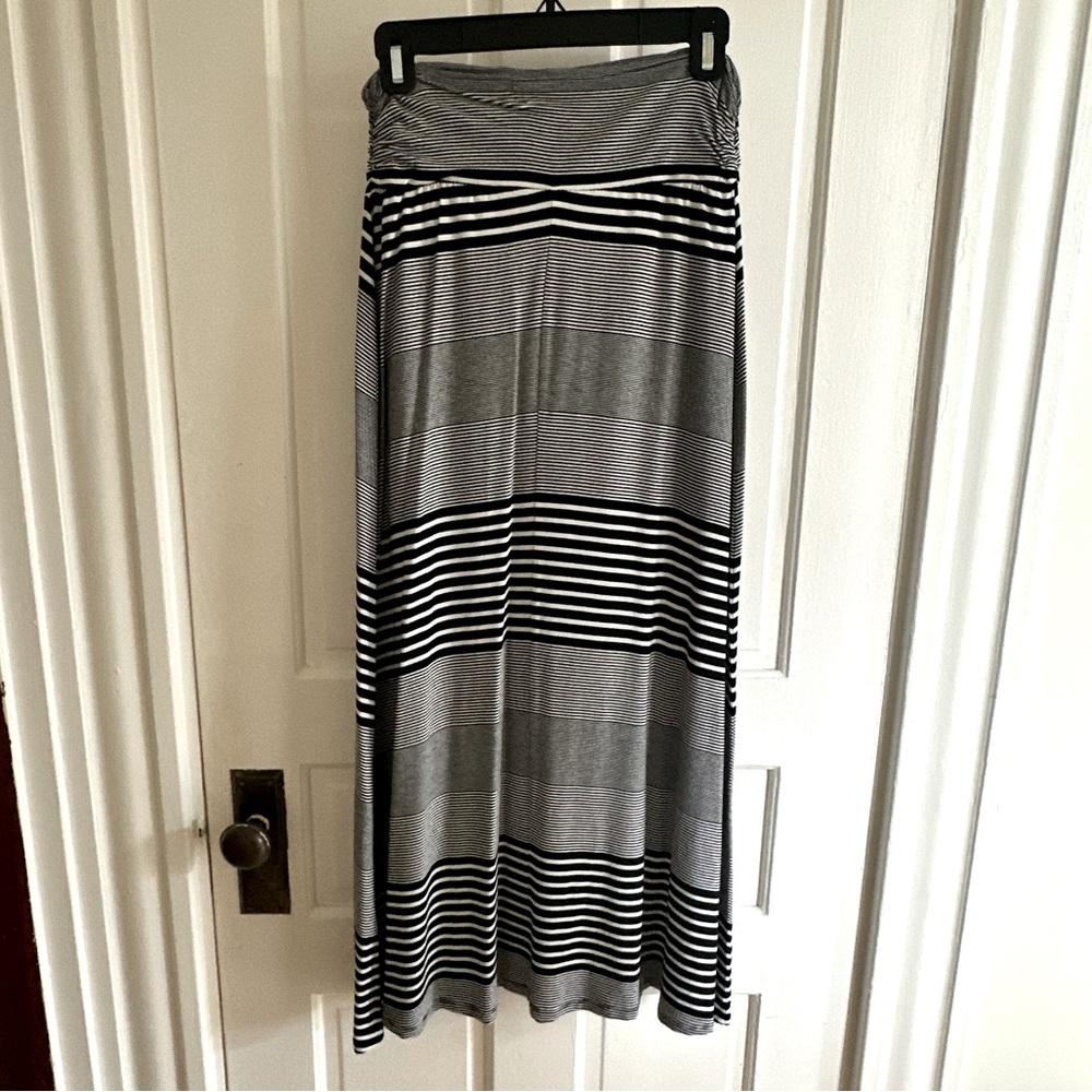 SOLD Maxi Skirt